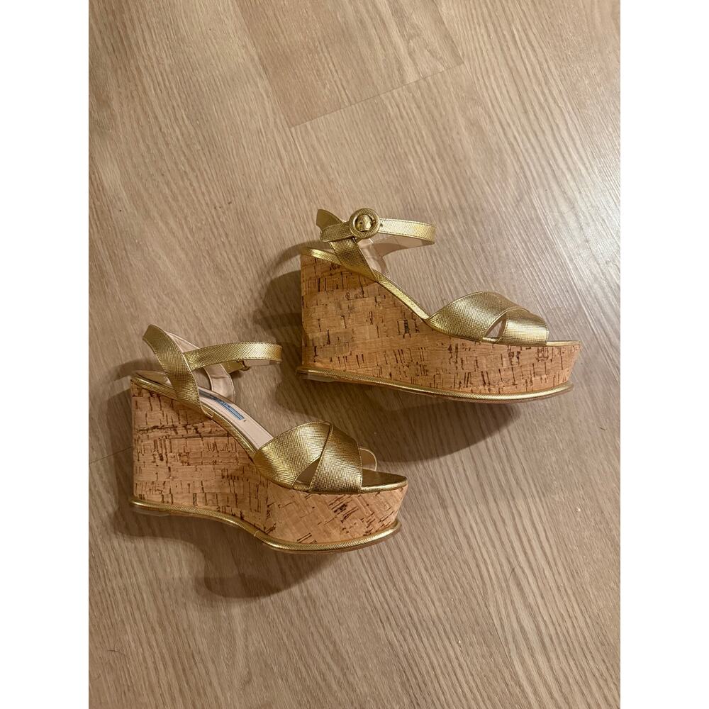 Prada Gold Saffiano Leather Wedges – Excellent Condition 37.5 - Picture 12 of 14